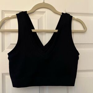 Aerie Black V-Neck Ribbed Padded Sports Bra Size L